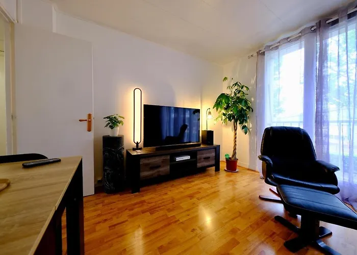 Proche Rouen - 2 Pieces *