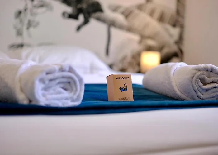 Proche Rouen - 2 Pieces